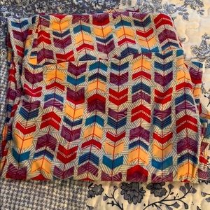 Pastel Arrows print Tall & Curvy LulaRoe Leggings